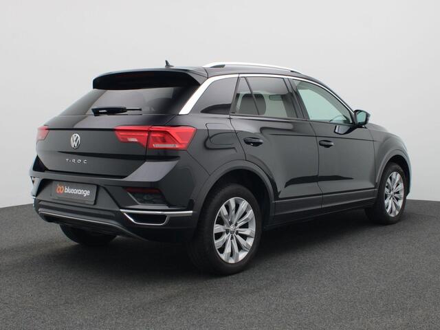 Volkswagen T-Roc 1.5 TSI Style 150 PK DSG Trekhaak, Virtual cockpit, Achteruitrijcamera, Navigatie, Carplay, DAB, Alarm