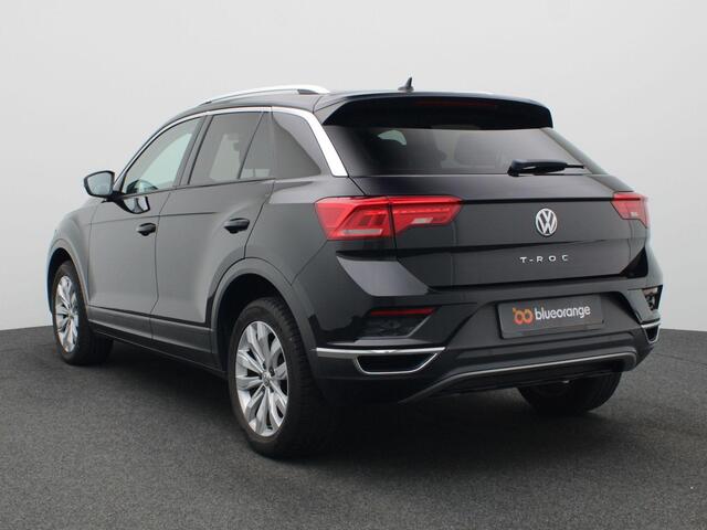 Volkswagen T-Roc 1.5 TSI Style 150 PK DSG Trekhaak, Virtual cockpit, Achteruitrijcamera, Navigatie, Carplay, DAB, Alarm