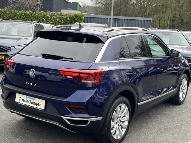 Volkswagen T-Roc 1.5 TS DSG Sport | CAMERA | STOELVERW. | DIG. DASHBOARD |
