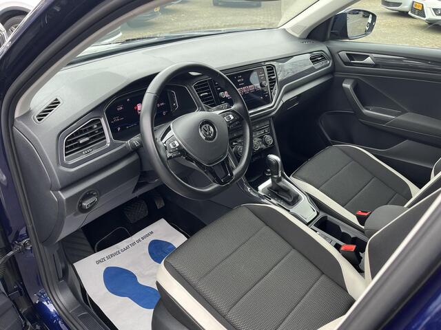 Volkswagen T-Roc 1.5 TS DSG Sport | CAMERA | STOELVERW. | DIG. DASHBOARD |