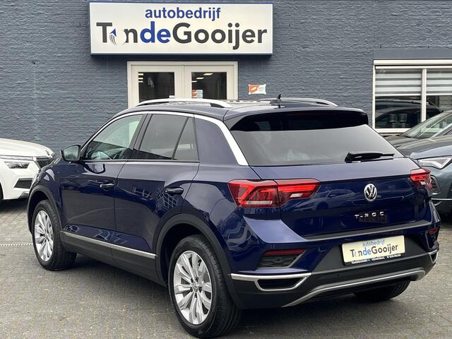 Volkswagen T-Roc 1.5 TS DSG Sport | CAMERA | STOELVERW. | DIG. DASHBOARD |