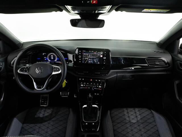 Volkswagen T-Roc AUTOMAAT 1.5 TSI 150 PK DSG R-Line | LED IQ | Black Style | Achteruitrijcamera | Navigatie | Travel Assist |