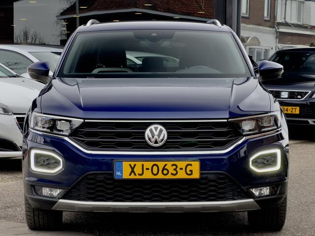 Volkswagen T-Roc 1.0 TSI SPORT NAVI APPLE-CARPLAY PARKPILOT LED LMV PDC