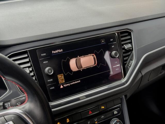 Volkswagen T-Roc 1.0 TSI SPORT NAVI APPLE-CARPLAY PARKPILOT LED LMV PDC