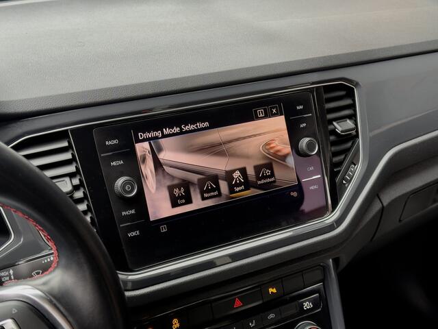 Volkswagen T-Roc 1.0 TSI SPORT NAVI APPLE-CARPLAY PARKPILOT LED LMV PDC