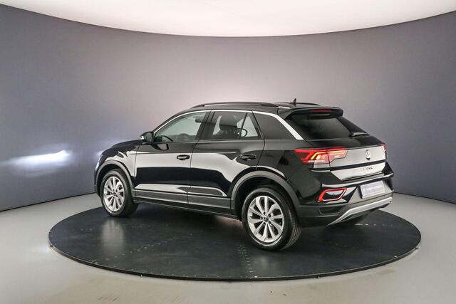 Volkswagen T-Roc Life Edition 1.0 TSI 110pk Adaptive cruise control, Achteruitrijcamera, LED koplampen, Airco, DAB, Radio, App connect, Parkeersensoren