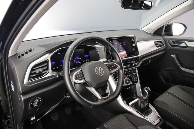 Volkswagen T-Roc Life Edition 1.0 TSI 110pk Adaptive cruise control, Achteruitrijcamera, LED koplampen, Airco, DAB, Radio, App connect, Parkeersensoren