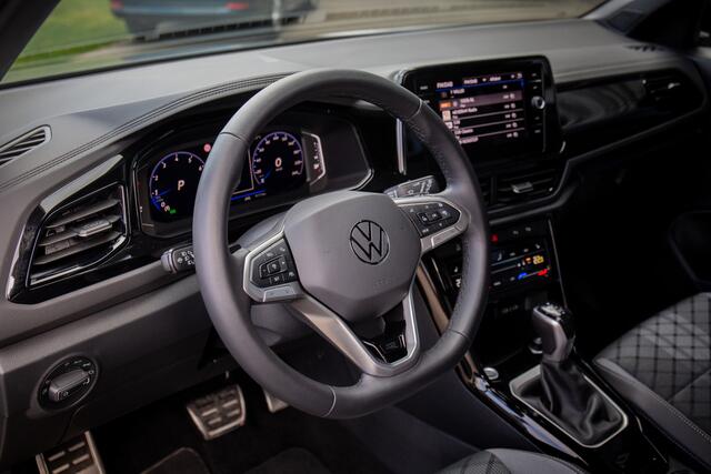 Volkswagen T-Roc 1.5 TSI R-Line Edition Dodehoek detector, Isofix, Cruise. adap, R-Line ex- en interieur