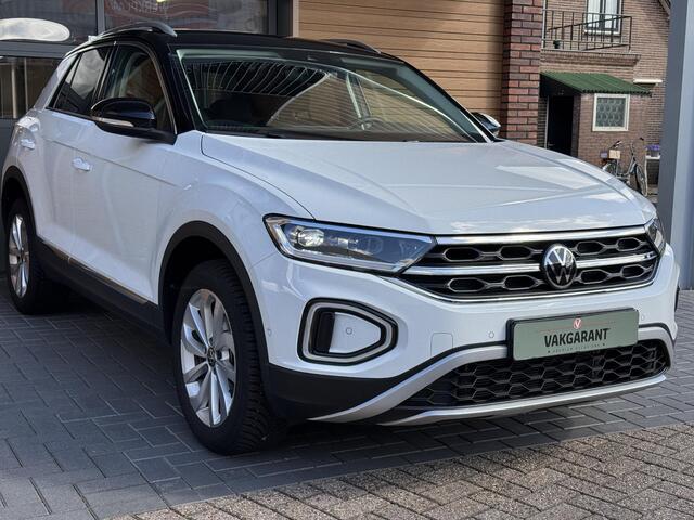 Volkswagen T-Roc 1.5 TSI Style,App,Trekh,Navi,Led,Cruise