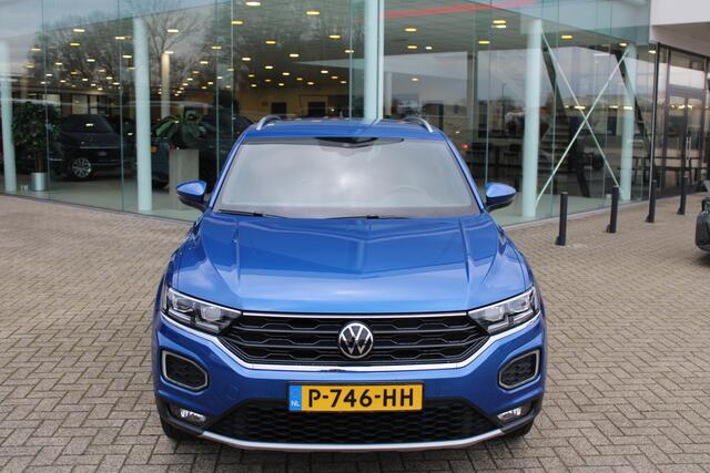 Volkswagen T-Roc 1.5 TSI Sport 150pk - Carplay - ACC - LED - Camera - Stoelverwarming - Rijklaar