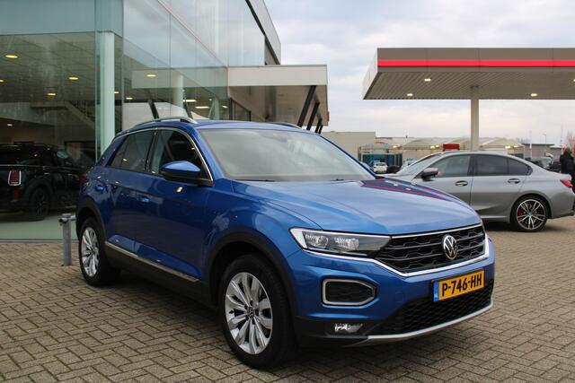 Volkswagen T-Roc 1.5 TSI Sport 150pk - Carplay - ACC - LED - Camera - Stoelverwarming - Rijklaar