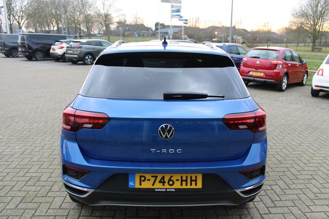 Volkswagen T-Roc 1.5 TSI Sport 150pk - Carplay - ACC - LED - Camera - Stoelverwarming - Rijklaar
