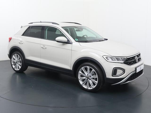 Volkswagen T-Roc 1.0 TSI Life Edition | 110 PK | Multifunctioneel stuurwiel | Virtual cockpit | Achteruitrij camera |