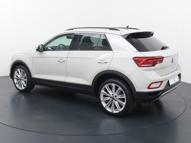 Volkswagen T-Roc 1.0 TSI Life Edition | 110 PK | Multifunctioneel stuurwiel | Virtual cockpit | Achteruitrij camera |