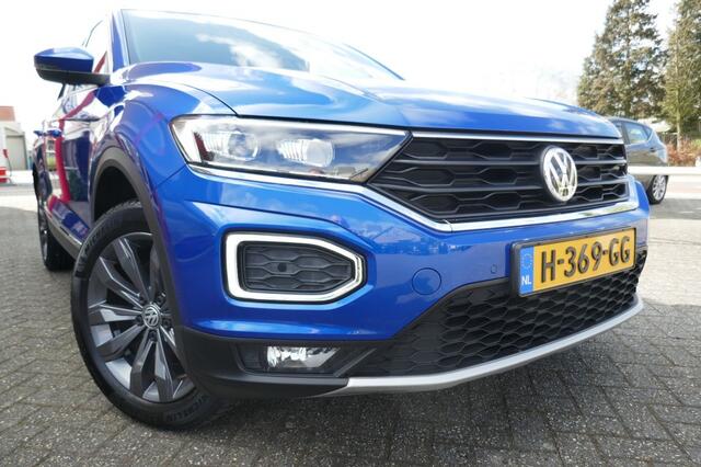 Volkswagen T-Roc 1.5 TSI SPORT 150 PK CAMERA