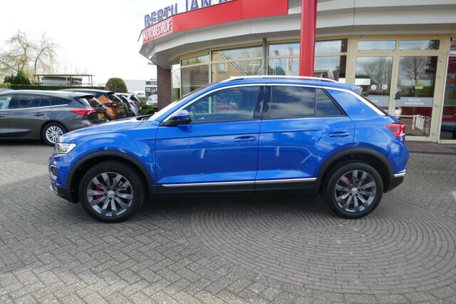 Volkswagen T-Roc 1.5 TSI SPORT 150 PK CAMERA