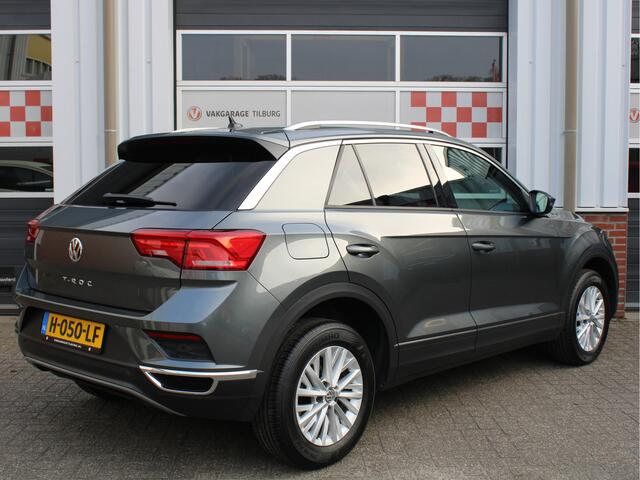 Volkswagen T-Roc 1.5 TSI 150pk Automaat Style Business 1e Eig./Climate/Stoelverw./AdaptiveCruise/Camera/PDC/Afn.Trekhaak/LED/AppleCarplay