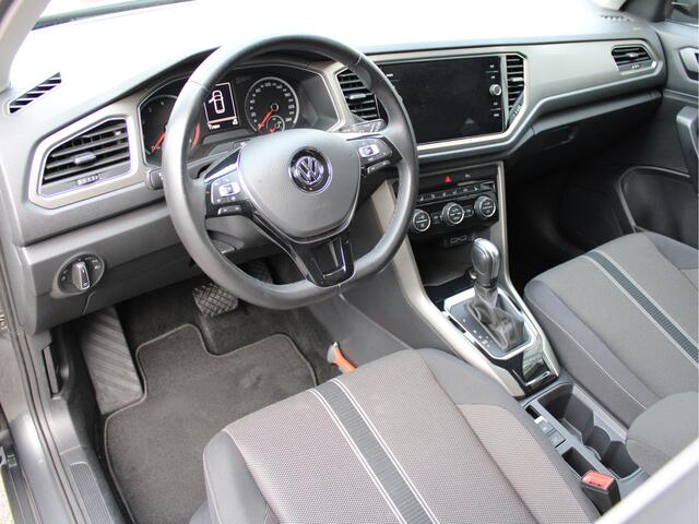 Volkswagen T-Roc 1.5 TSI 150pk Automaat Style Business 1e Eig./Climate/Stoelverw./AdaptiveCruise/Camera/PDC/Afn.Trekhaak/LED/AppleCarplay