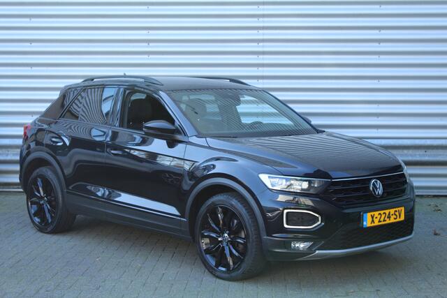 Volkswagen T-Roc 1.5 TSI 150pk Sport R-Line Black Ed. DSG7 Clima Cruise Carplay Camera Dig. Cockpit El Klep 18"LMV