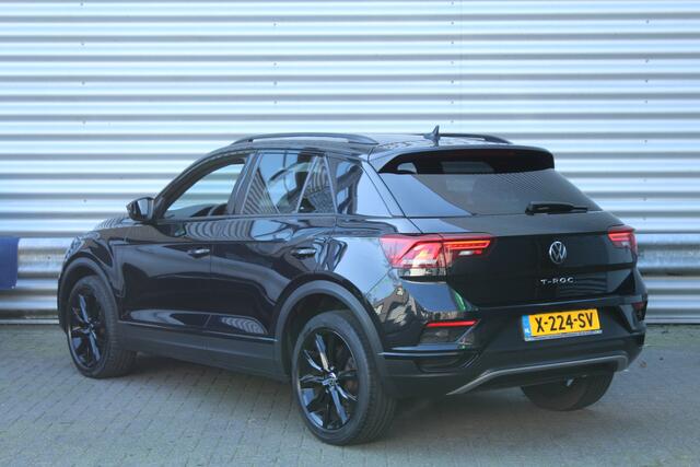 Volkswagen T-Roc 1.5 TSI 150pk Sport R-Line Black Ed. DSG7 Clima Cruise Carplay Camera Dig. Cockpit El Klep 18"LMV