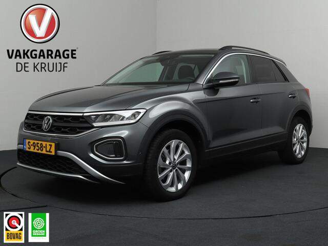 Volkswagen T-Roc 1.5 TSI Life Business 150PK! | ACC | Carplay | LED!