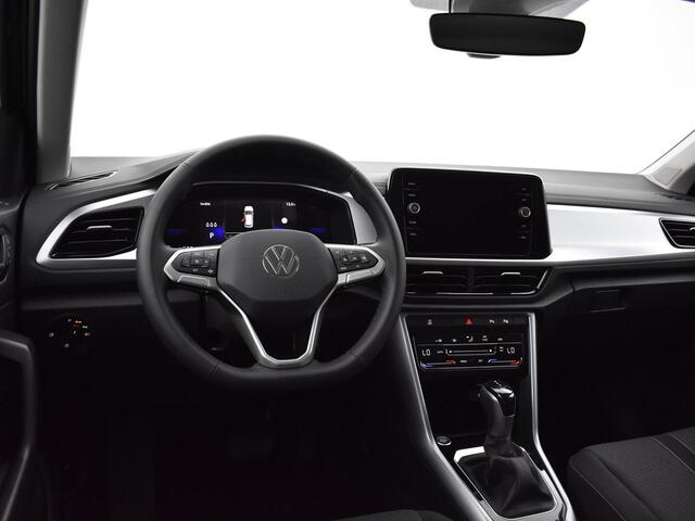 Volkswagen T-Roc Life Edition 1.5 TSI 150 pk 7 versn. DSG · Airconditioning automatisch, 2-zone (climatronic) · Velgen 'johannesburg, 17 inch lichtmetaal ·