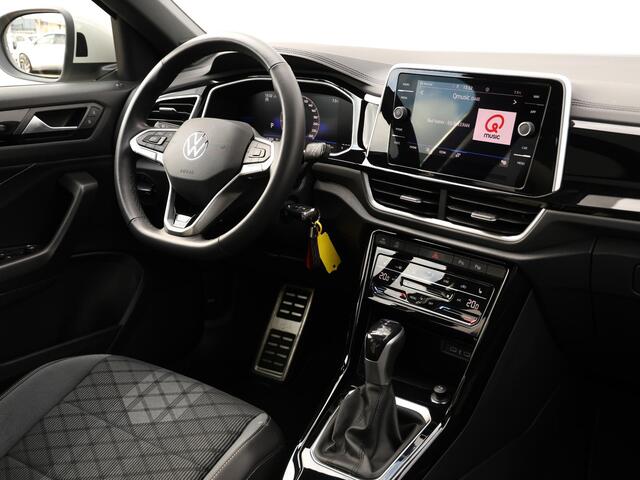 Volkswagen T-Roc 1.5 TSI R-Line 150PK DSG | Panoramadak | Led plus |Camera | Spiegelpakket | Stoelverwarming