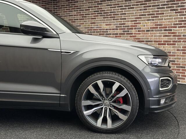 Volkswagen T-Roc 1.5 TSI Sport R-Line | Dak| CarPlay| Adaptive cruise| Virtual dash|