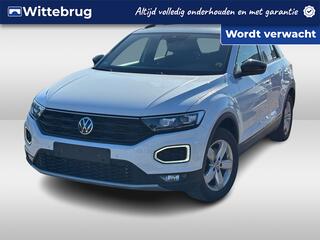 volkswagen-t-roc-1.5-tsi-sport---18