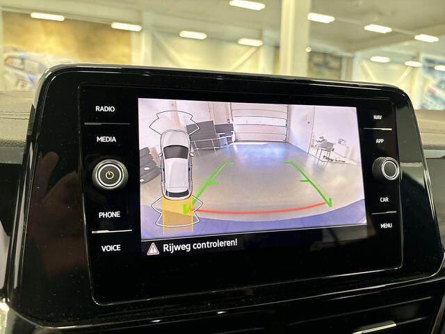 Volkswagen T-Roc 1.5 Tsi 150pk DSG R-Line Business · Keyless · Camera · Apple/Android Car Play · Elek. Achterklep · Navi · Black Style · 18'' Inch · Garantie t/m 11-07-2028 of 100.000km