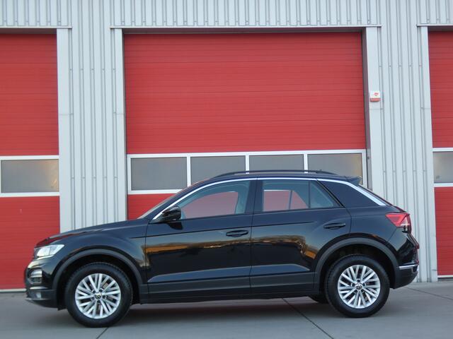 Volkswagen T-Roc 1.0 TSI Style/ lage km/ compleet!