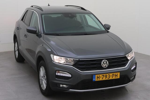 Volkswagen T-Roc 1.0 TSI Style / Navigatie / Adaptive Cruise / Camera / 16 Inch