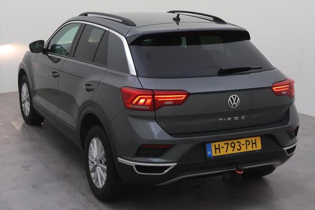 Volkswagen T-Roc 1.0 TSI Style / Navigatie / Adaptive Cruise / Camera / 16 Inch