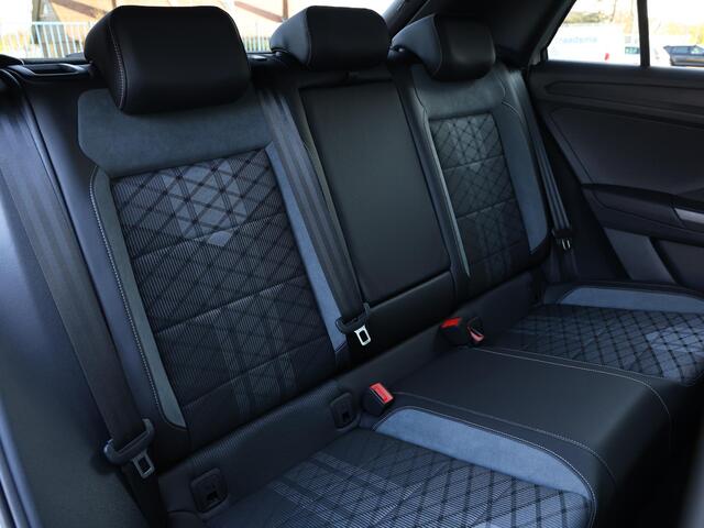 Volkswagen T-Roc R-Line 1.5 TSI 150pk DSG | Panoramadak |LED PLUS | Navigatie | Stoelverwarming | Climate control | Cruise control | 18 Inch velgen