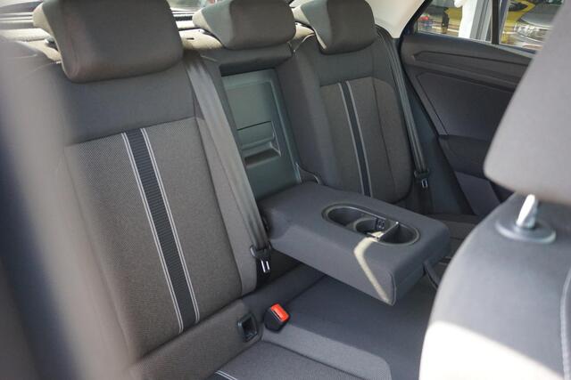 Volkswagen T-Roc 1.0 TSI Style | PANO | ACC | Digital cockpit