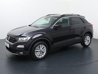 volkswagen-t-roc-1.0-tsi-style--11