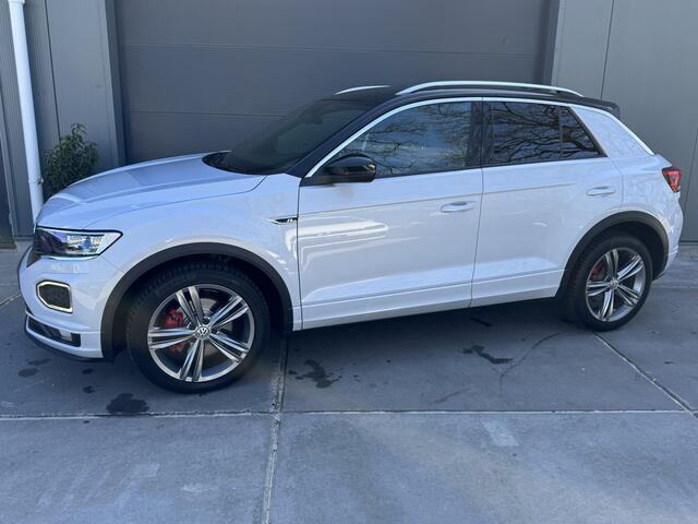 Volkswagen T-Roc 1.5 TSI 150PK DSG Sport Business R-Line Camera LED Virtual cockpit Navigatie