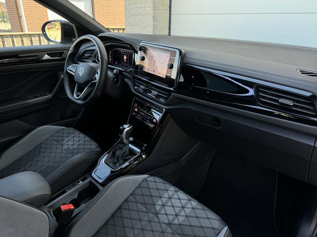 Volkswagen T-Roc 1.5 TSI 150pk DSG 3x R-Line BlackStyle Nieuw Model Panoramadak VirtualCockpit ACC Sportstoelen IQ-Light Ambientlight Keyless Camera 18" Pdc