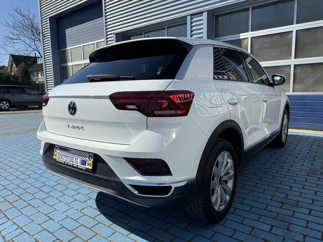 Volkswagen T-Roc 1.5 TSI Sport