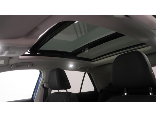 Volkswagen T-Roc 1.0 TSI 110pk Style Business Panoramadak LED