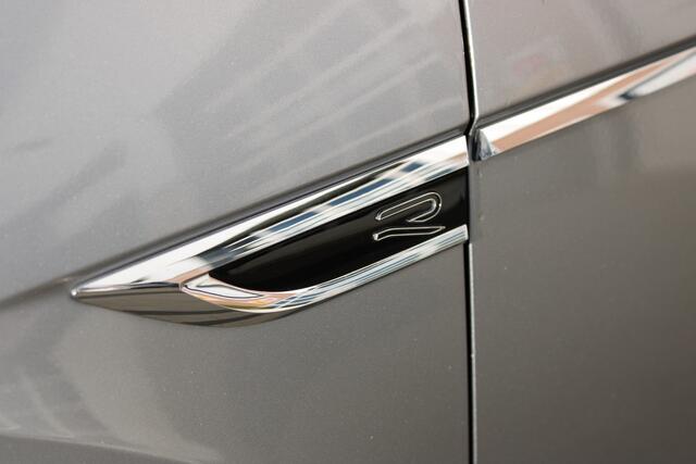 Volkswagen T-Roc 1.5 TSI 150PK DSG R-Line Black Style |IQ-LIGHT|IQ-DRIVE|CAMERA|CRUISE|APP.CONNECT|
