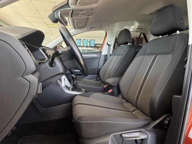 Volkswagen T-Roc 1.0 TSI Style Bns | CAMERA | STOELVERW. | PARKEERSENS. | 1e EIGE