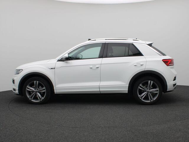 Volkswagen T-Roc 1.5 TSI Sport Business R 150PK DSG Pano-Schuifdak, Adaptieve Cruise Controle, Keyless, Achteruitrijcamera, Navi, Elektr. Achterklep, Trekhaak, 18" LM Velgen