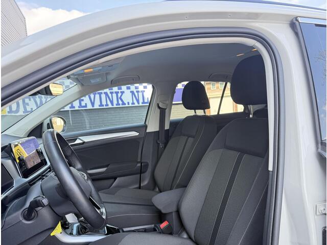 Volkswagen T-Roc 1.5 TSI ADAP CRUISE STOEL+STUUR VERW. CAM LED