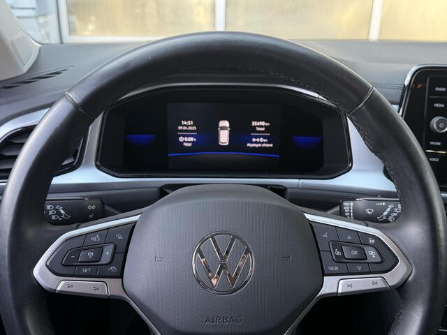 Volkswagen T-Roc 1.5 TSI ADAP CRUISE STOEL+STUUR VERW. CAM LED