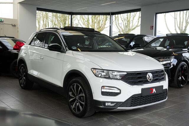 Volkswagen T-Roc 1.0 TSI Style | PANO | VIRTUAL | SENSOREN | STOELVERW.