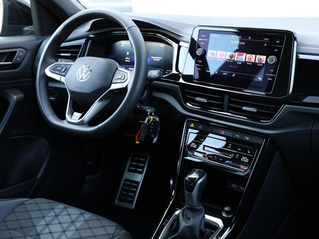 Volkswagen T-Roc 1.5 TSI R-Line Black Style 150pk DSG | LED PLUS | Navigatie | Side Assist | Cruise control | Stoelverwarming | 18 Inch Nevada Velgen