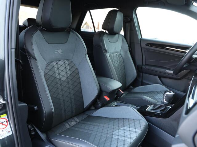 Volkswagen T-Roc 1.5 TSI R-Line Black Style 150pk DSG | LED PLUS | Navigatie | Side Assist | Cruise control | Stoelverwarming | 18 Inch Nevada Velgen