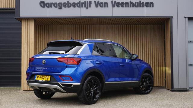 Volkswagen T-Roc 1.5 TSI 150pk DSG Style Business IQ light 18inch LM Virtual Keyless Adaptive Cruise *Ravenna Blue* 11391km!