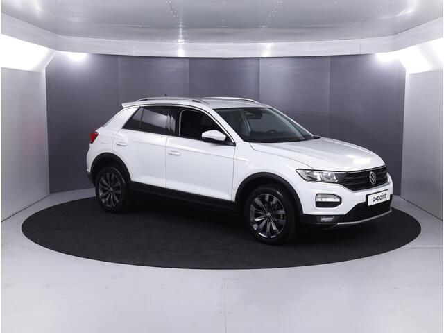 Volkswagen T-Roc 1.5 TSI Style 150 pk Automaat (DSG) | Navigatie | Autom. airco | Parkeersensoren | Achteruitrijcamera